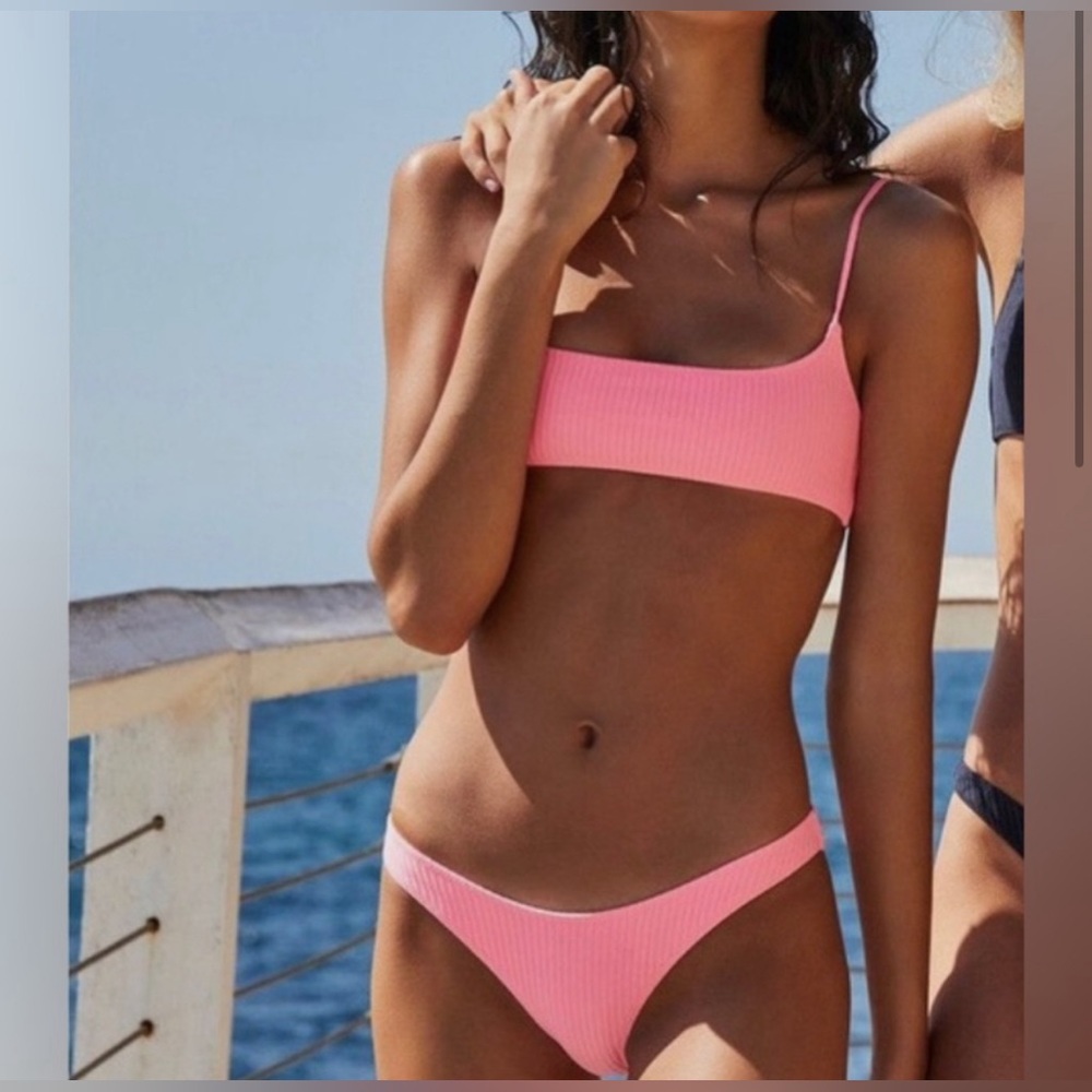 TRIANGL Bikini Set